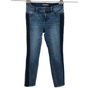 Lands End Size 4 Not Too Low Rise Slim Jean Medium